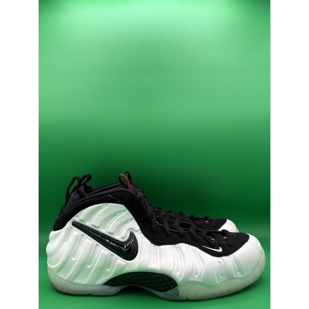 Nike Air Foamposite Pro “Pearl” Size 9.5 OG Box (HF0794-200) (2025)